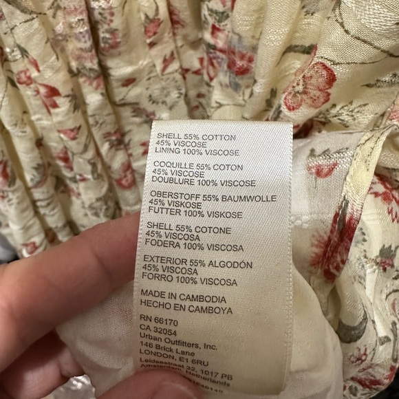 Free People maxi dress, large, cream color with red flowers, short sleeves - Picture 12 of 12